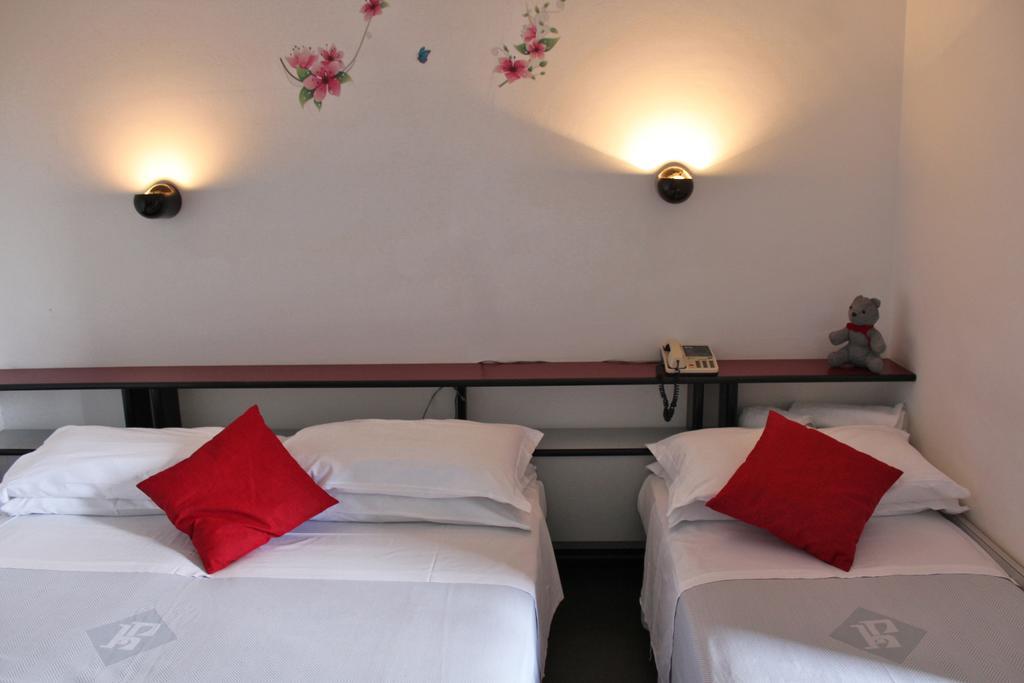 Park Hotel Castrocaro Terme Exteriör bild