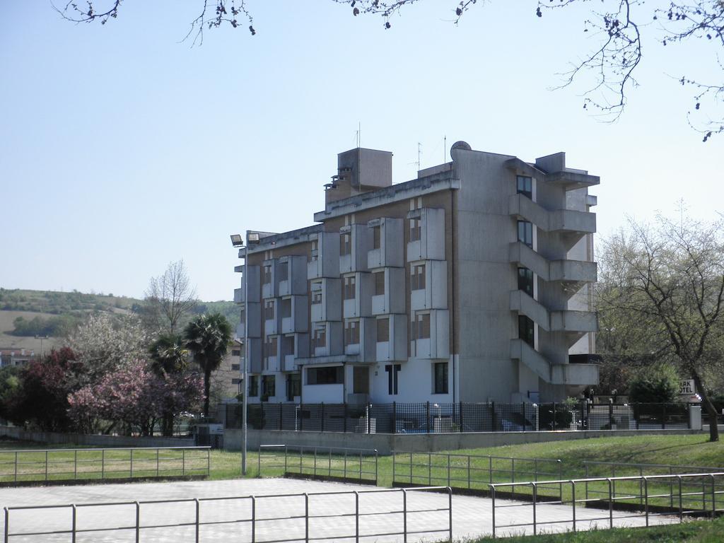Park Hotel Castrocaro Terme Exteriör bild